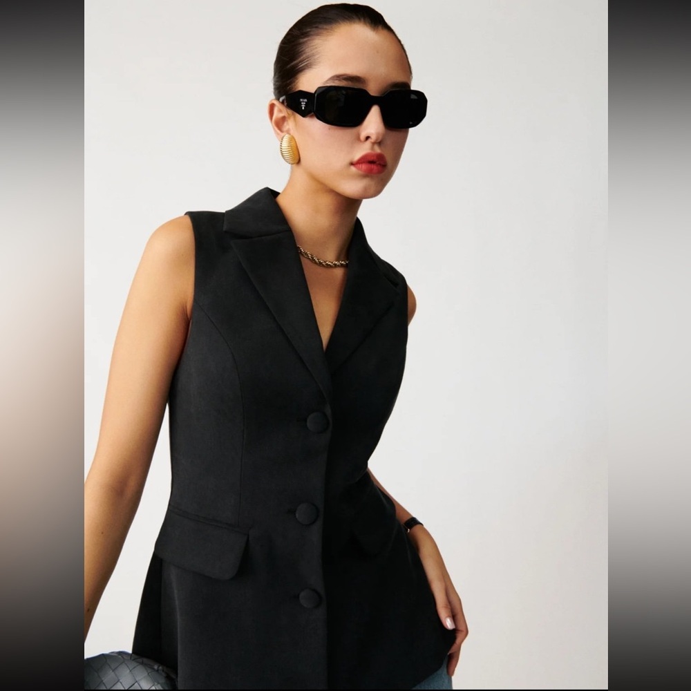 Reformation Bille Vest